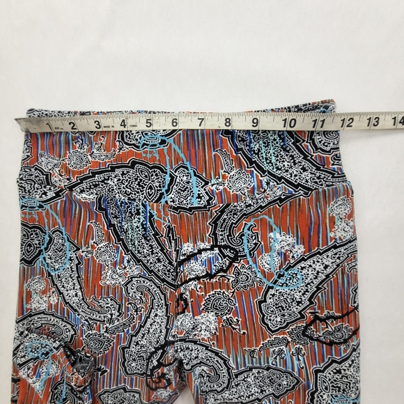 LuLaRoe Kaleidoscope Medallions OS Mosaic Rare Mandala NEW Unicorn Black #386 - Picture 4 of 7